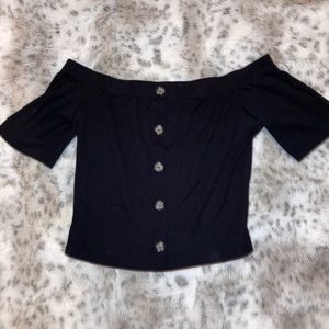 Black cropped off the shoulder